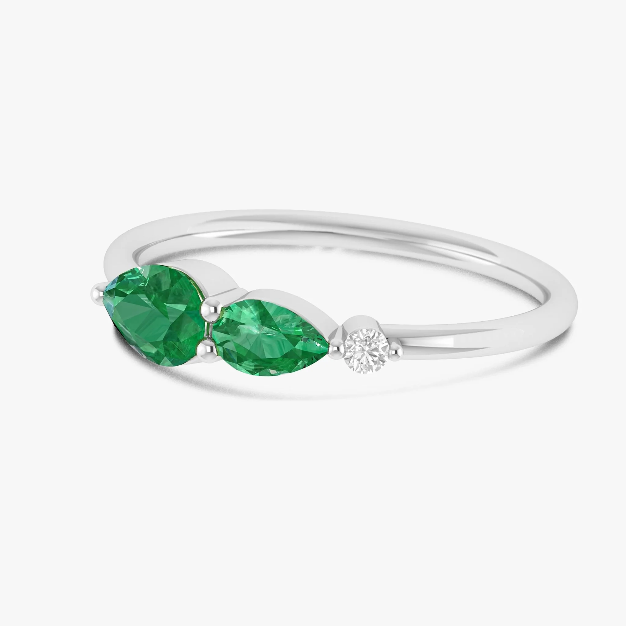 Green Emerald Pear Three Stone Ring - Image 4
